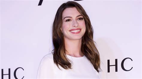 Anne Hathaway Reveals The Reason She Opened Up About Her Weight Gain