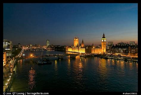 Picturephoto River Thames And Westmister Palace At Night London