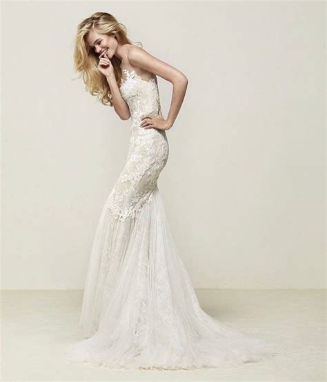 Wir sind sicher, dass unter unseren brautkleidern das kleid ihrer träume ist. Pin on Bridal shoot inspo