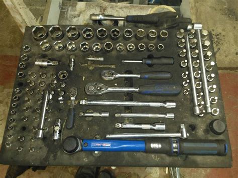 La marque magnusson propose des outils robustes, ergonomiques. Coffret Magnusson 206 Pièces : Test de la clé ...