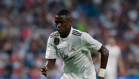 Vinícius júnior fifa 21 career mode. فينيسيوس يواصل التألق مع الكاستيا ويسجل هدف رائع .. فيديو ...