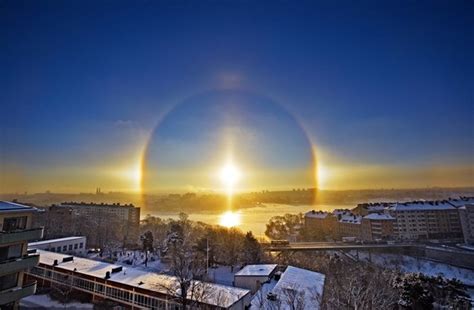 A sun halo seen from lofoten islands, norway. Insane three suns appear over Chelyabinsk - Sun dogs ...