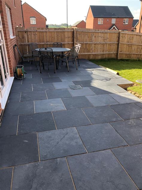 Black Limestone Paving Slabs Midnight Sawn Edge 900 X 600 22mm