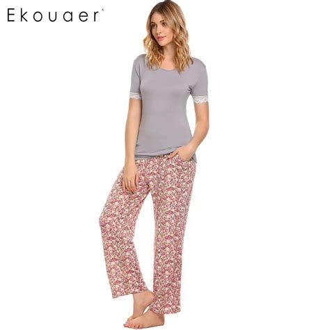 Ekouaer Women Sleepwear Pajamas Set Short Sleeve Tops Floral Pants Pajamas Sets Female Loose