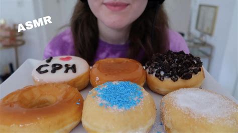 Asmr Eating Donuts Dunkin Donuts Soft Eating Sounds⎮simone Asmr Youtube