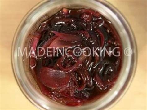 Compotée d oignons rouges aux framboises