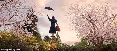 Mary Poppins Sequel Could Be Even Better Than The Original Daily Mail