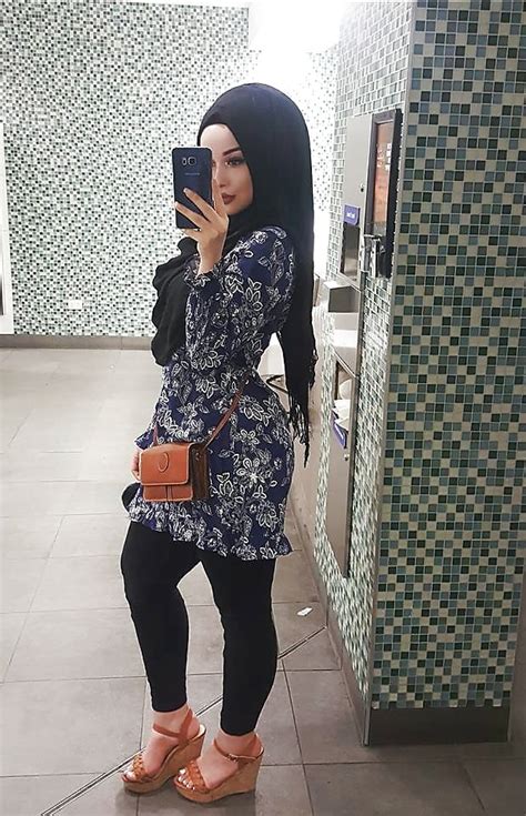 Arab Hijab Big Booty Babe Muslim Chick