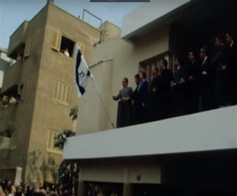 وُلد طارق جلال شوقي في 12 يوينو 1957. 40 عاما على افتتاح سفارة الاحتلال الإسرائيلي في القاهرة ...