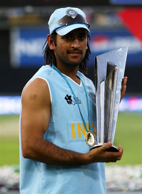 Ms Dhoni World Cup 2011 Wallpapers