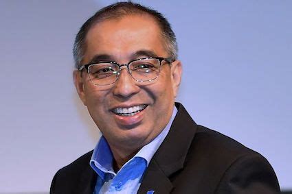 Garis kemiskinan atau batas kemiskinan adalah tingkat minimum pendapatan yang dianggap perlu dipenuhi untuk memperoleh standar hidup yang contohnya :di amerika. Tumpuan Harus Sentiasa Diberi Untuk Menangani Kemiskinan ...
