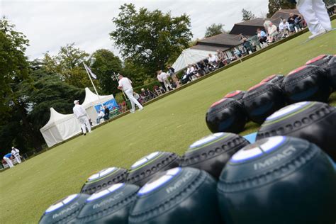 Play Bowls Bowls England