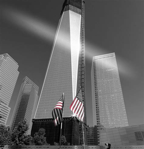 Tourist Wins One World Trade Center Photo Contest
