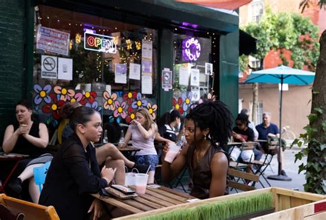 “lesbian bar project” confronts a diminishing nightlife landscape