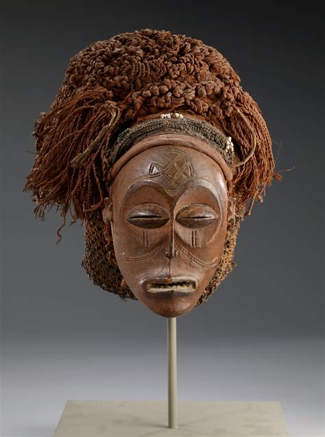 Pin By Ralph Proctor Gallery On Chokwe Art Chokwe African Masks