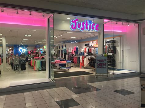 Justice Store – Westmoreland Mall – Western PA Full Service Interior