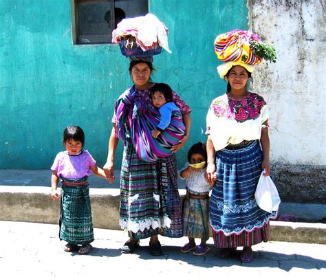 Guatemaltecos) are people connected to the country of guatemala. The beautiful colourful outfits of the Guatemalan people ...