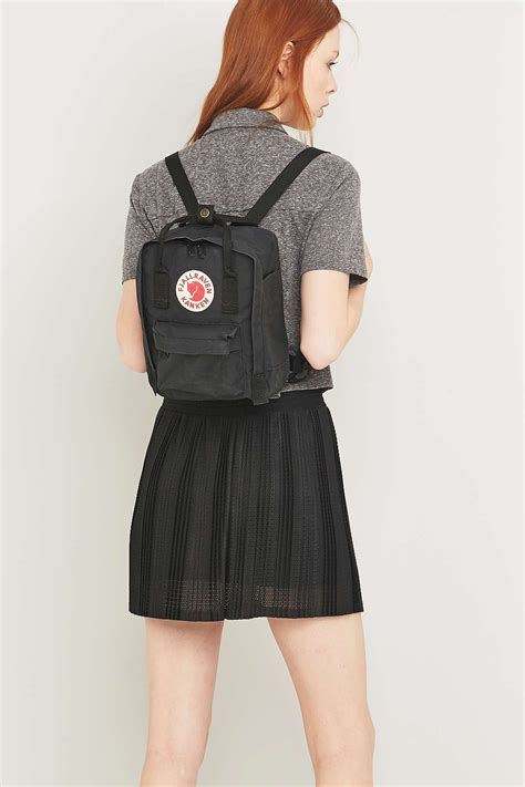Fjallraven Kanken Classic Mini Black Backpack Sac à Dos Noir Sac à