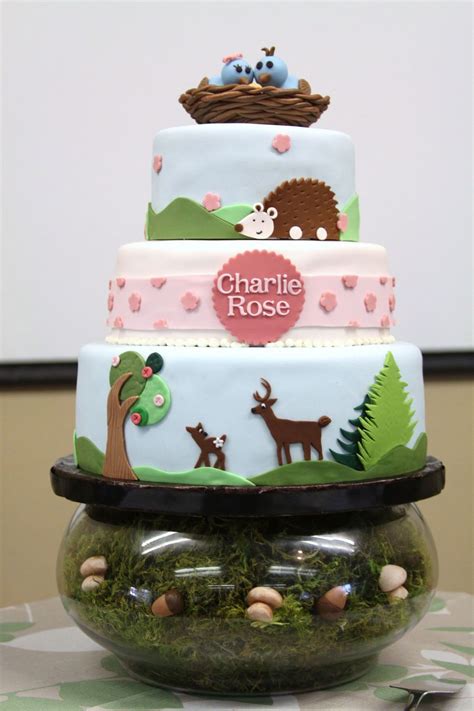 The new mom will love that this adorable bouquet will bloom into baby. Woodland Animals Baby Shower Cake - CakeCentral.com