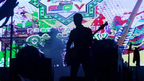 Demikianlah 100+ daftar lagu pop indonesia terbaru dan terpopuler (update agustus 2018). WALI BAND TERBARU OPENING INTRO SHOW KAPUAS 2016 FSQ V ...