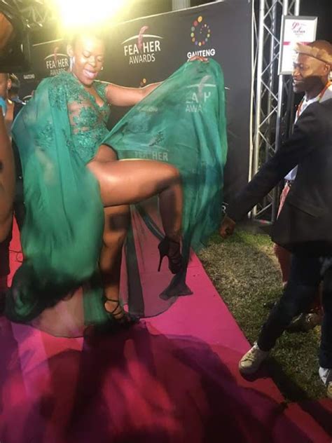 Some men have typically feminine traits, and some men have typically feminine traits, and some women have masculine features, too. SA socialite Zodwa Wabantu flashes are private part on the ...