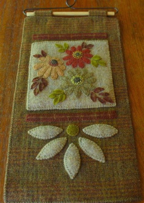 Autumn Wool Applique Primitive Wall Hanging Hand Dyed Rug Hooking Wool