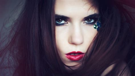 masaüstü yüz model portre kırmızı makyaj fotoğraf mavi siyah saç ağız burun duygu