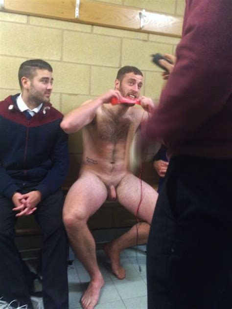Flaunting In The Locker Room Page 128 Lpsg