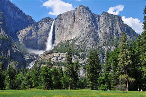 The Grandeur Of Yosemite Falls Photograph By Lynn Bauer