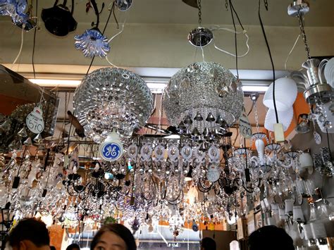 Houses of lighting puchong is the place where you can find almost everything you want on lighting, fan, switch, doorbell under one roof. KEDAI LAMPU DAN KIPAS MURAH DI PUCHONG..HOUSE OF LIGHTING ...