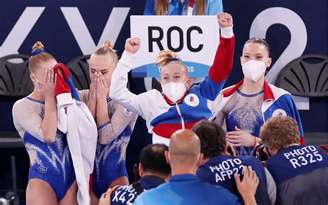Российские гимнастки впервые победили на Олимпиаде в командном