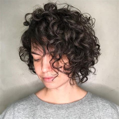 50 Absolutely New Short Wavy Haircuts For 2019 Hair Adviser Blonde