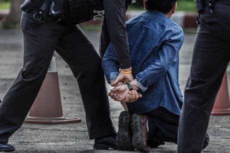 Hapšenje u Subotici: Dvojica muškaraca poručivala robu, pa kurire plaćala falsifikovanim novcem ...