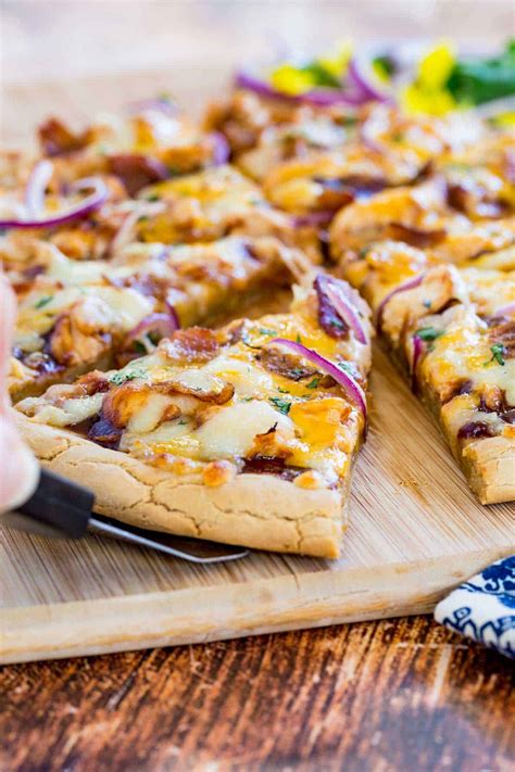 Gluten Free Bbq Chicken Pizza So Easy To Make At Home