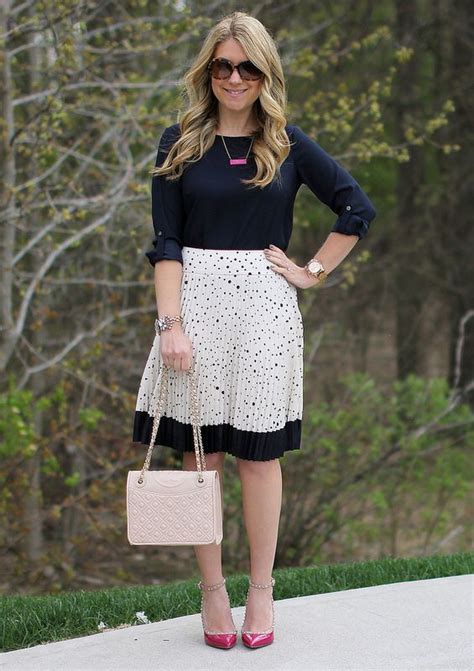 What I Wore To Work Weekly Linkup 40 Navy Pleats • The Mix Mix And