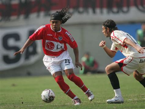 Roberto monserrat, leonardo para river plate convirtieron: River Plate vs. Melgar: así le fue a los peruanos ante ...