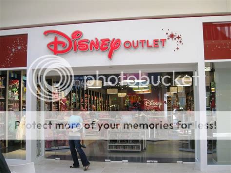 My Disney Mania New Disney Outlet Store At New Fashion Mall Outlet