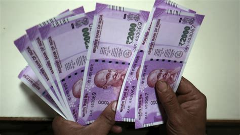 The Indian Rupee Is At A Seven Month Low Here Are Three Reasons Why