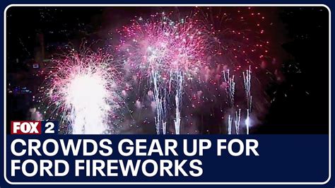 Crowds Gear Up For Ford Fireworks In Detroit Youtube