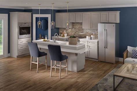 Mantra cabinets is backed by the largest and most trusted cabinet company in the u.s. 01_Dia_Mantra_ClsscBark_OA_1_PD02.jpg - Mantra Cabinets