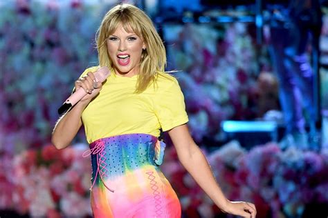 taylor swift to take fans on a journey through her musical eras on just announced stadium tour