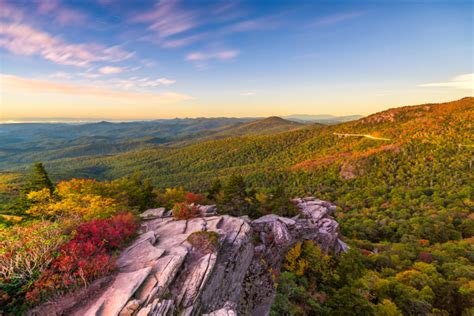 Fall Foliage Driving Tours In Lake Lure And The Blue Ridge Foothills