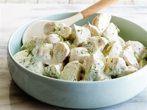 We think one cup of dressing per two pounds of potatoes is a good starting point. Baby Potato Salad with Herb Mayo Yoghurt Dressing | Londis