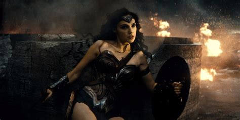 Gal Gadot Wonder Woman Costume Business Insider