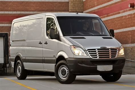 2012 Mercedes Benz Sprinter Review And Ratings Edmunds