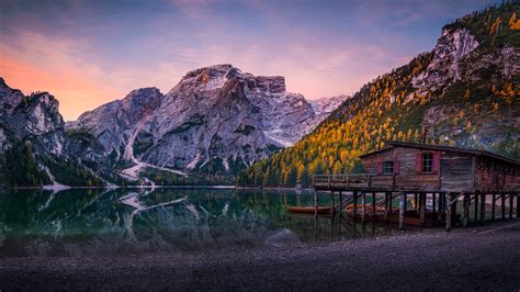 Lago Di Braies Dolomites Italu Lake Pragser Wildsee Autumn Morning 4k