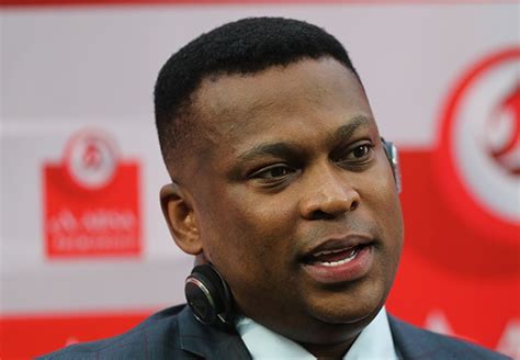 Does robert marawa have a sporting chance at hosting anele and the club. SABC spends R5.5 million to woo Marawa | Sport24
