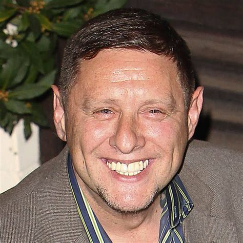 Shaun william george ryder (born 23 august 1962) is an english singer/songwriter. Shaun Ryder's close encounter with alien life in Chile ...