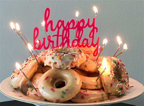 Funfetti Birthday Cake Donuts Dash Of Jazz