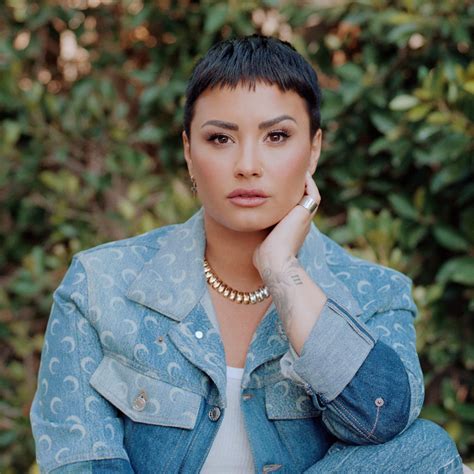 Demi Lovato 2021 How Honest Can Demi Lovato Be The New York Times
